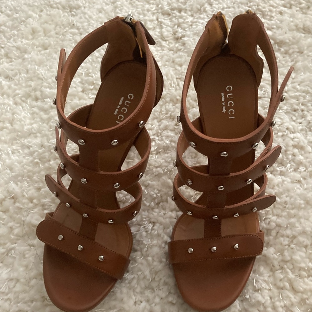 Gucci heels